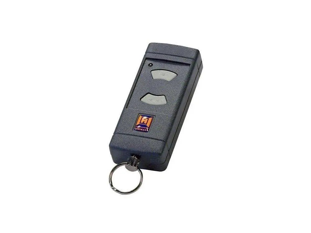 Hörmann Handsender HSE 2, 40 MHz Vorderansicht
Hörmann HSE 2 Mikro-Handsender mit 2 Tasten
Hörmann Handsender HSE 2 in Dunkelgrau
Hörmann Handsender 40,685 MHz kompakt
Hörmann Handsender HSE 2 mit Schlüsselring
Hörmann Garagentor Handsender klein und handlich
Hörmann Handsender 2-Kanal Original
Hörmann Fernbedienung Garagentor HSE 2
Hörmann Handsender programmieren HSE 2, 40 MHz
Hörmann Handsender Zubehör HSE 2 mit Batterie