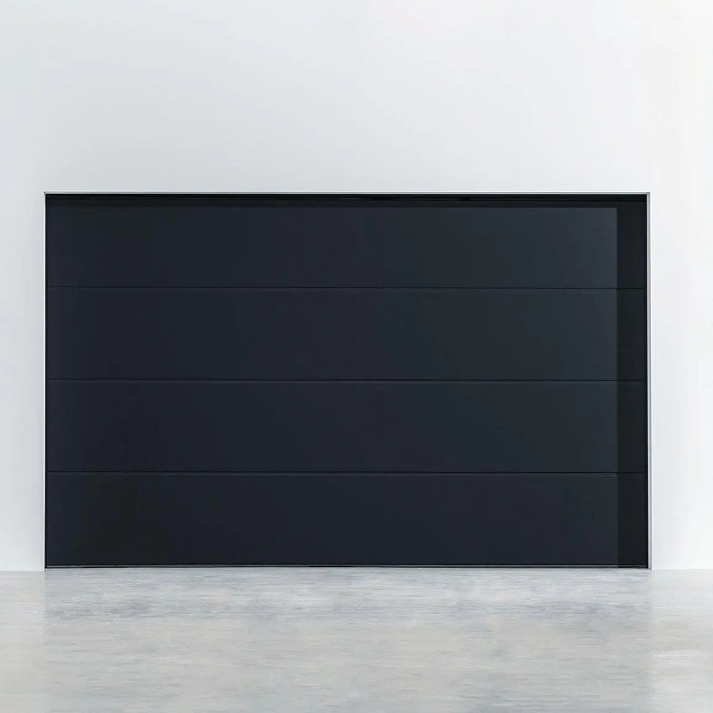 Garagentor Design-Line Nero RAL 9005 – tiefschwarze Oberfläche mit moderner Struktur.