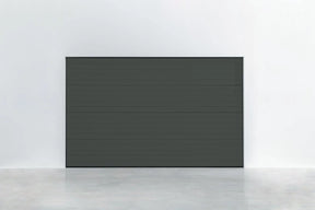 Garagentor Stucco Colore RAL 7022 – elegante Oberfläche in Umbragrau mit strukturierter Stucco-Optik